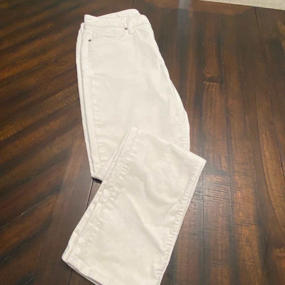 Women’s Lands End corduroy tan size 12 mid rise pants